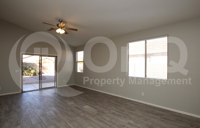 4836 E THUNDERBIRD DR