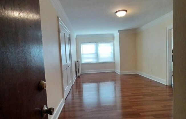 Whitestone Manor Apartments