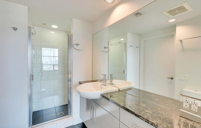 1 bed, 1 bath, 2,565 sqft, $2,200, Unit Apartment 1502