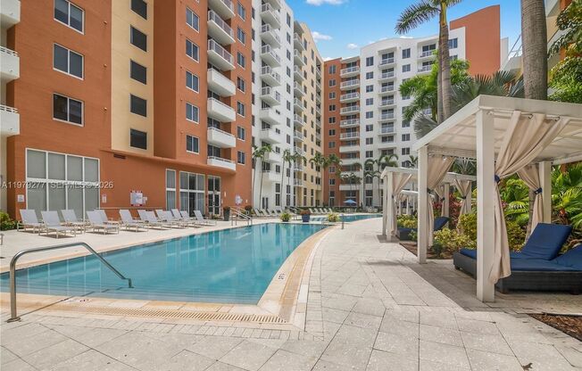 18800 NE 29TH AVE UNIT 914 AVENTURA, FL 33180