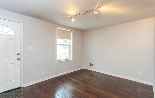 FISHTOWN | 2 bed/1 bath