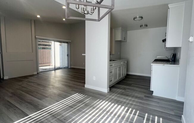 2649 LEXINGTON AVE