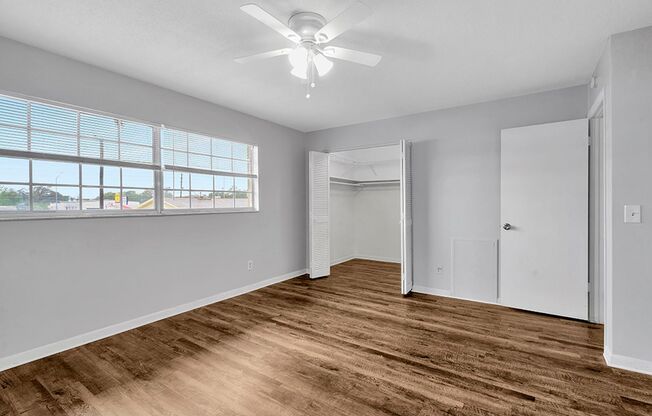 1 bed, 1 bath, 800 sqft, $1,275, Unit 50-15