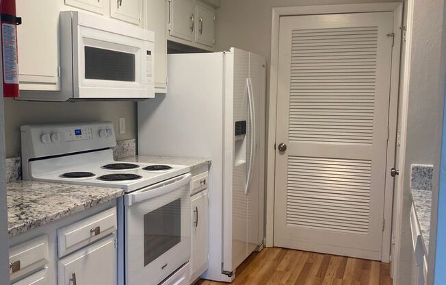 1 bed, 1 bath, $1,100