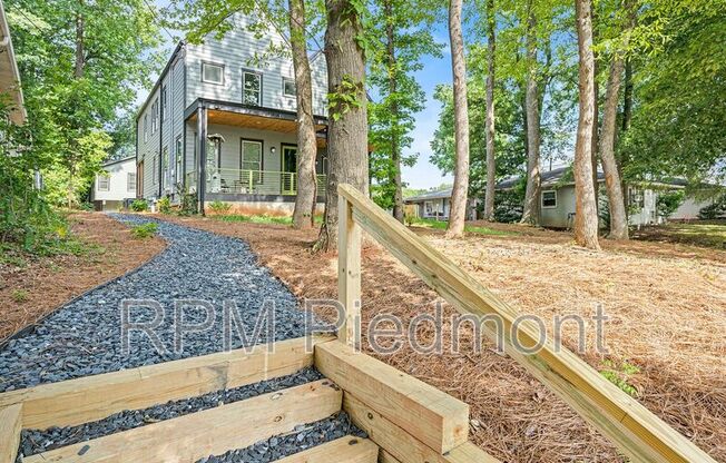 1081 HL ST SE