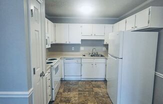 2 beds, 2 baths, 1,020 sqft, $1,195, Unit 223