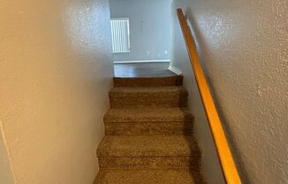 3 beds, 3 baths, 1,938 sqft, $2,690, Unit Unit 4