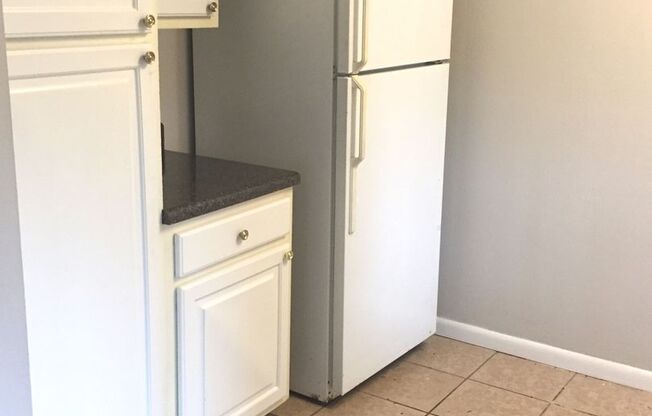 1 bed, 1 bath, 525 sqft, $1,030, Unit 106