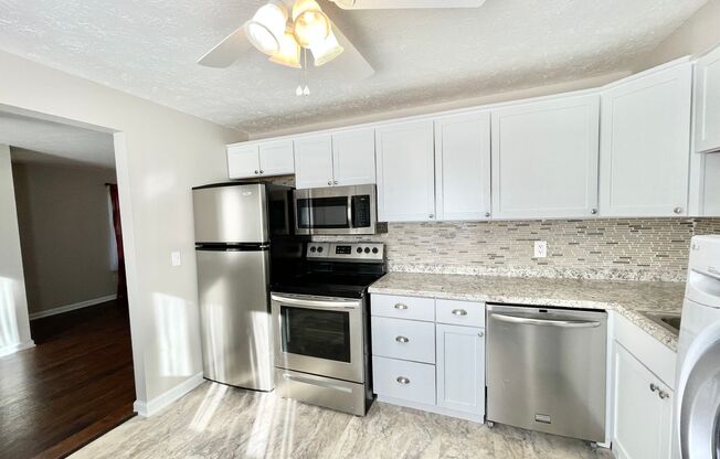 3 Bed-1.5 Bath Condo In Avon Lake