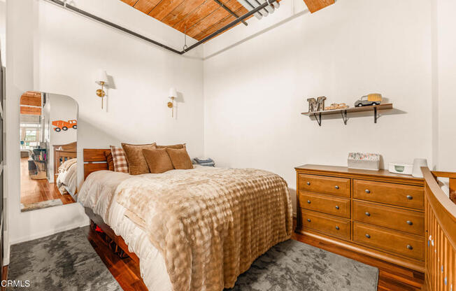 1 bed, 1 bath, 1,110 sqft, $3,700, Unit 426