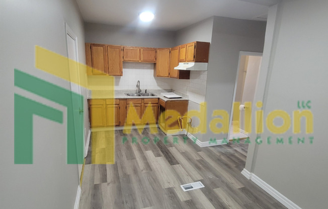 4 beds, 1 bath, $2,200