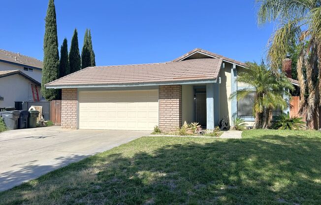 Come and See this Lovely Single-Story 4-Bedroom Home in North Redlands!