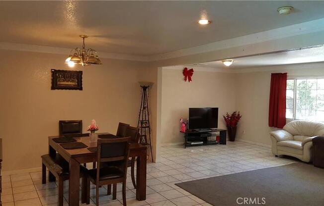 3 beds, 2 baths, 1,799 sqft, $4,490