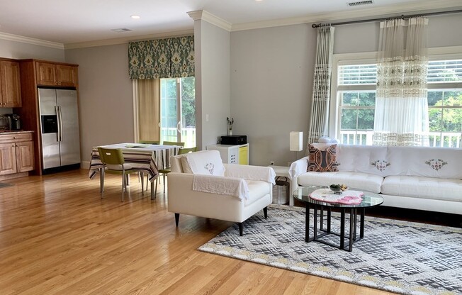 255 Winter St Unit 307