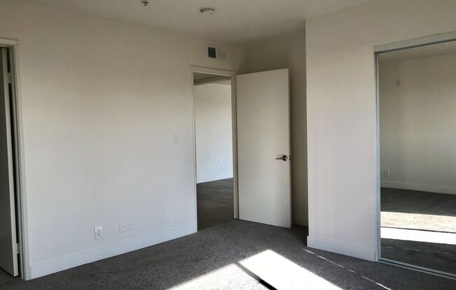 2 beds, 2 baths, 1,100 sqft, $2,750, Unit 321