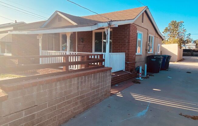 3 beds, 2 baths, 1,235 sqft, $2,860, Unit 1336 Peach Avenue Unit A
