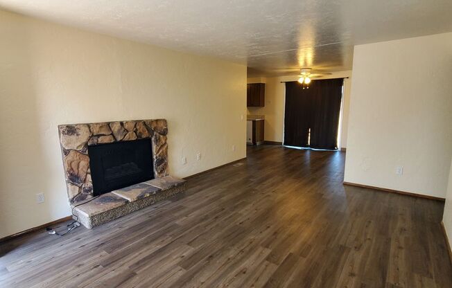 Amanda Lane Duplexes