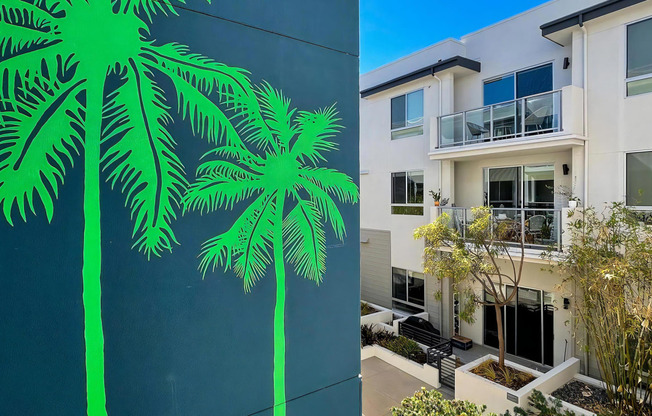 Venice on Rose Community Outdoors Outdoor courtyard with spacious balconies