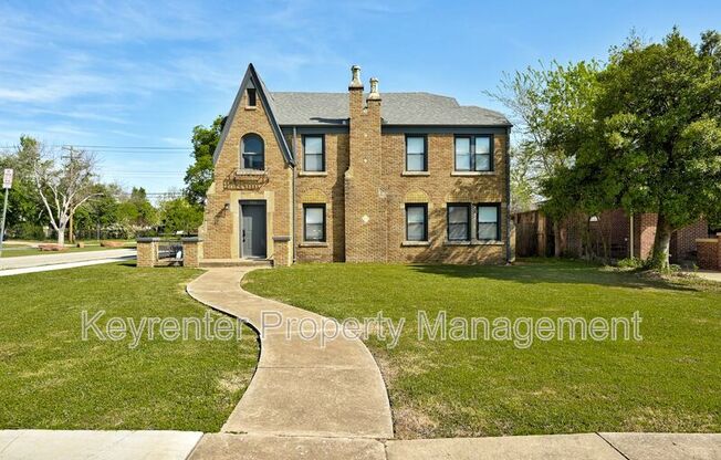 701 NE 14 ST