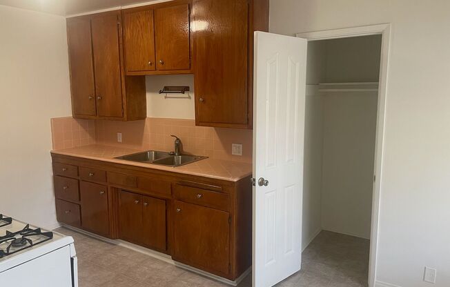 1 bed, 1 bath, $1,495