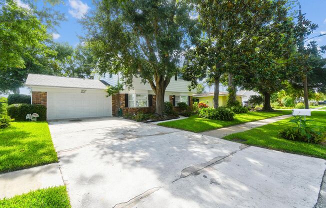 Fully Furnished 4 bed 2.5 bath on Tampa Bay Canal