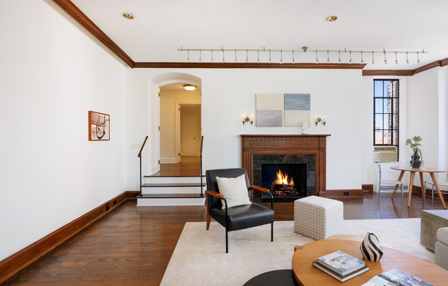 350 W 57 ST