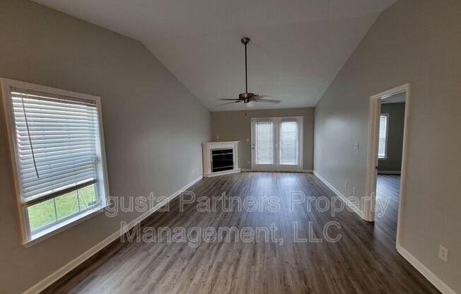 1234 LONGPOINT DR