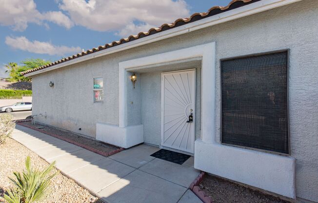 Newly remodeled single story home in Spring Valley