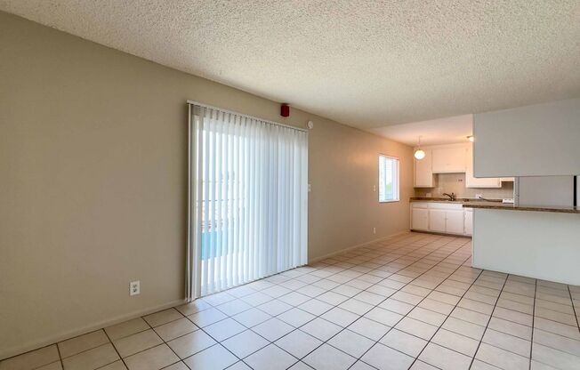 2 beds, 1 bath, $1,799, Unit 20