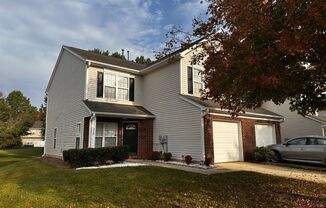 Charming end unit townhome in Matthews!