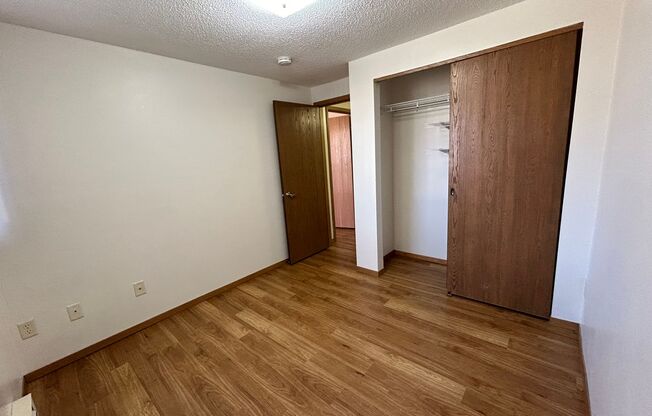 2 beds, 1 bath, $1,025