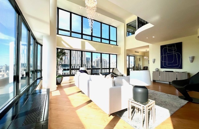 3 beds, 3.5 baths, 2,441 sqft, $20,000, Unit 35H36H