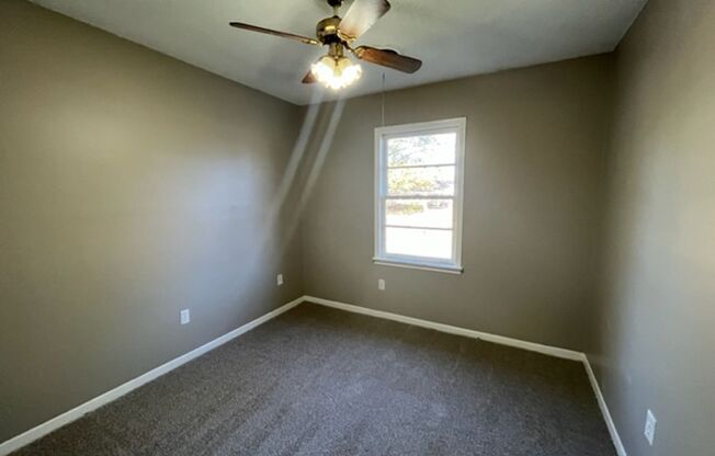 Renovated 3 Bedroom 1 Bath Home for Rent!