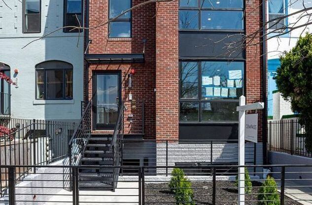 3463 14th St NW Unit 4