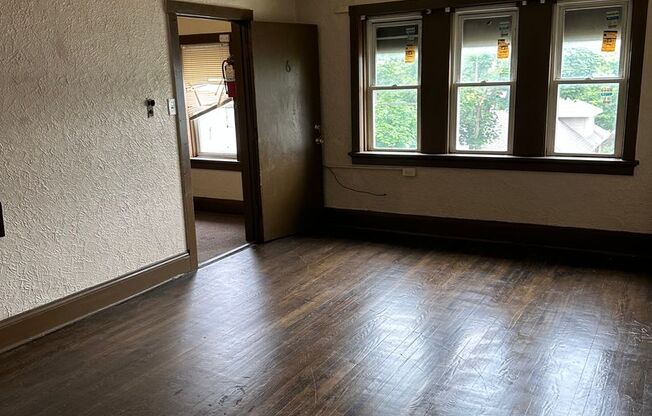 2-Bedroom Apartment for Rent – $845 – Includes Appliances