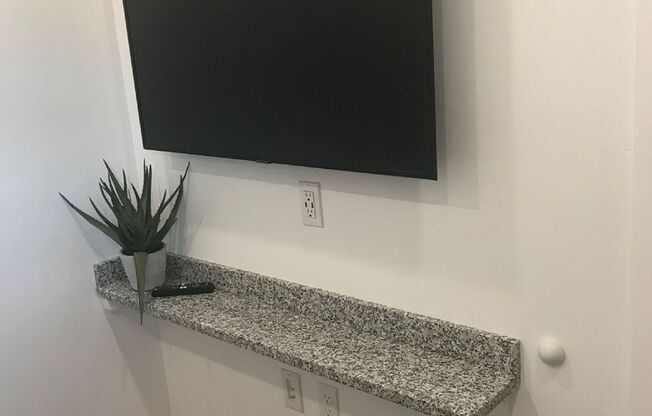 Studio, 12 baths, 9,999 sqft, $1,050, Unit 69-23
