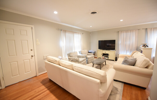 Updated 3 bed 2 bath Ranch Style with huge yard and attached garage!