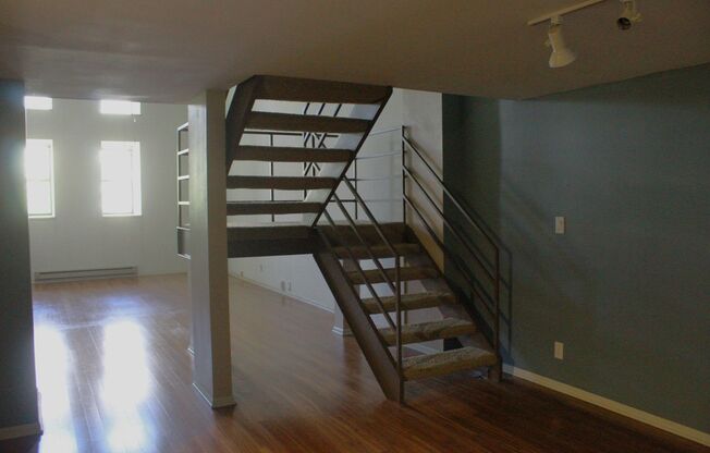 2 Bedroom 2 Bathroom Condo