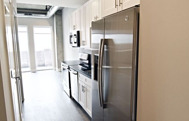 Studio, 1 bath, 468 sqft, $2,100, Unit 3833-610