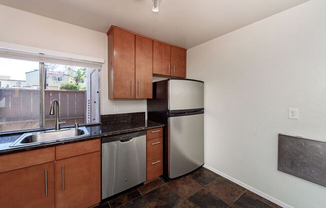 Amazing, Quiet University City Condo For Rent