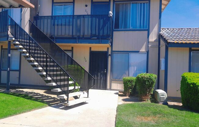 1 bed, 1 bath, 530 sqft, $1,095, Unit 136