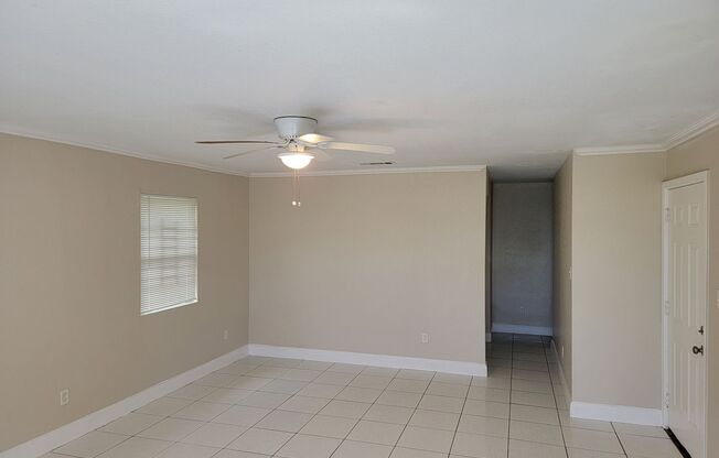 4 beds, 1 bath, $1,700