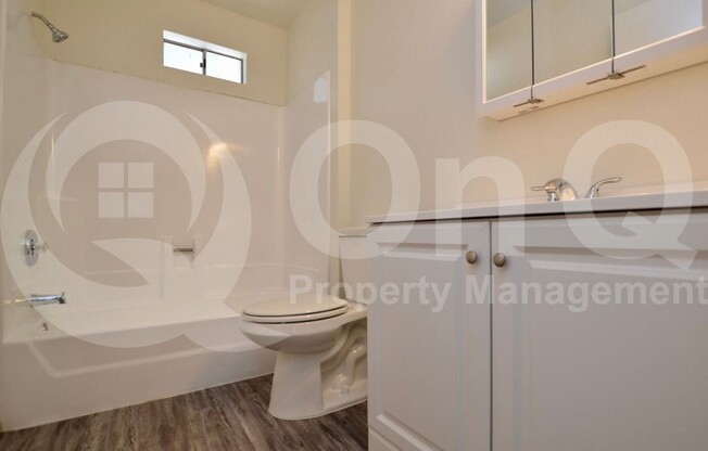 1 bed, 1 bath, 650 sqft, $899, Unit 8