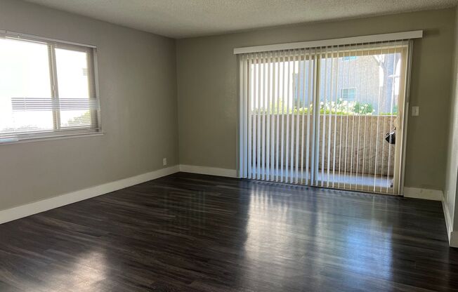 2 beds, 2 baths, 950 sqft, $1,600, Unit 85