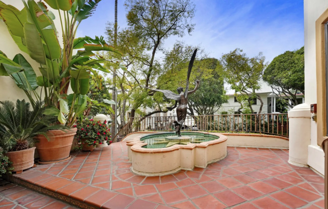 ISO - Isola Bella Townhomes