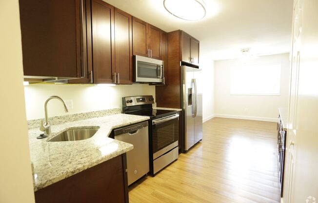 2 beds, 1.5 baths, 881 sqft, $2,150, Unit 5309 #1