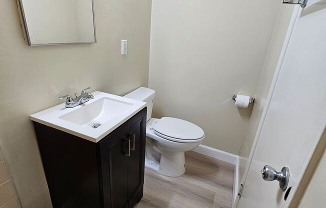 Studio, 1 bath, 350 sqft, $1,395