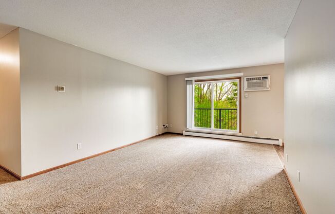 1 bed, 1 bath, 610 sqft, $1,315, Unit 257-303