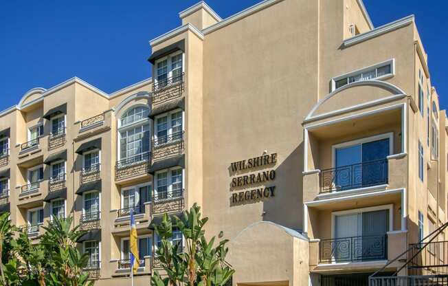 Apartment Building in Los Angeles