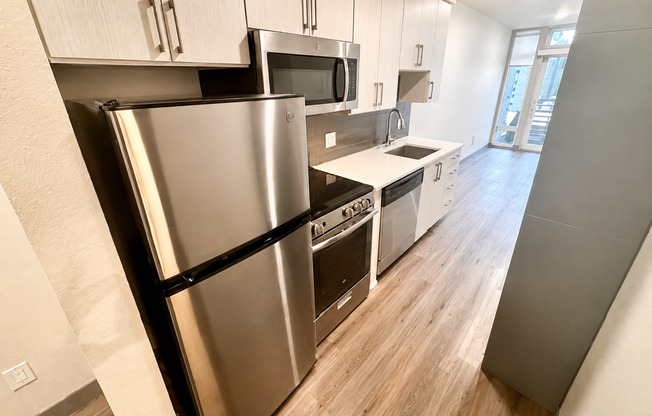 Studio, 1 bath, 316 sqft, $1,345, Unit 415 MFTE